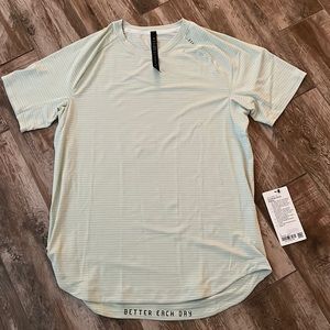 Lululemon Drysense short sleeve L mint green NWT